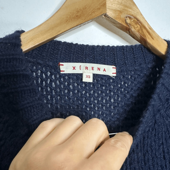XiRENA Whistler Apres Ski Sweater womens XS Navy Alpaca pullover crewneck - Picture 3 of 6